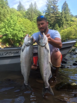 Cowlitz river spring Chinook salmon